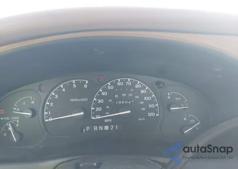 2001 Ford Ranger z USA, uszkodzony, nr VIN 1FTYR10U41TB09384